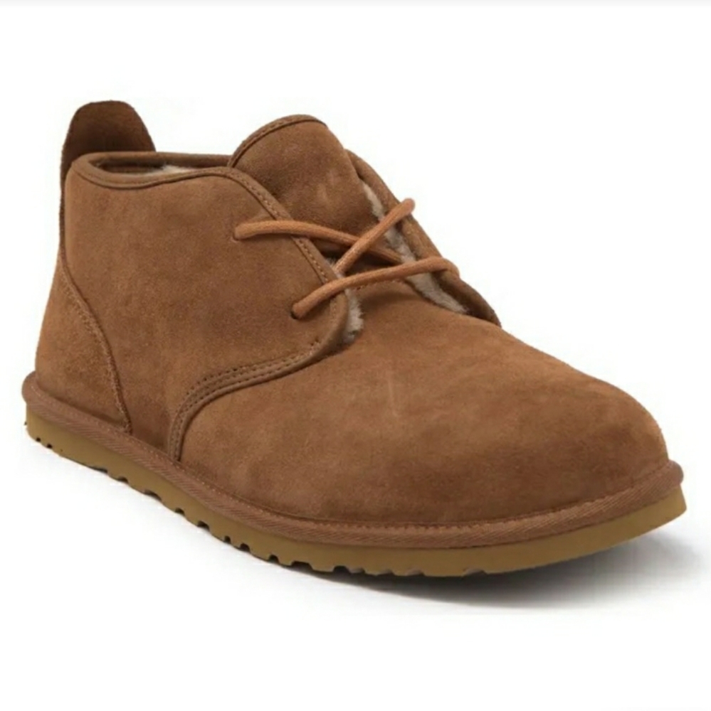 UGG Maksim Chukka Boot Size 18. NWT!